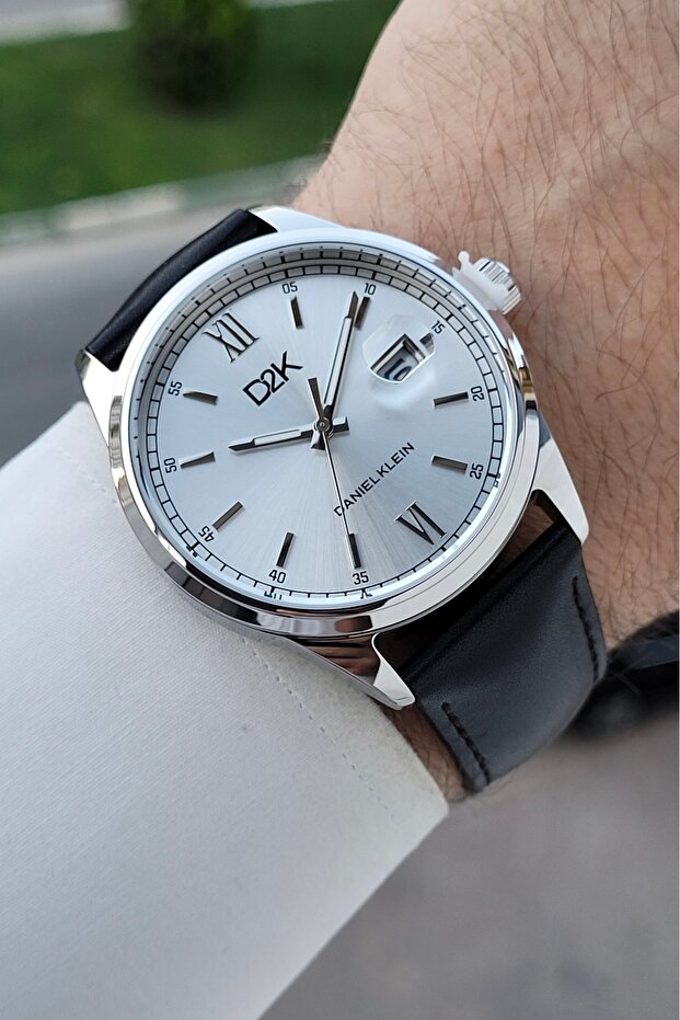 Gray Color Same as Pictured Men's Wristwatch