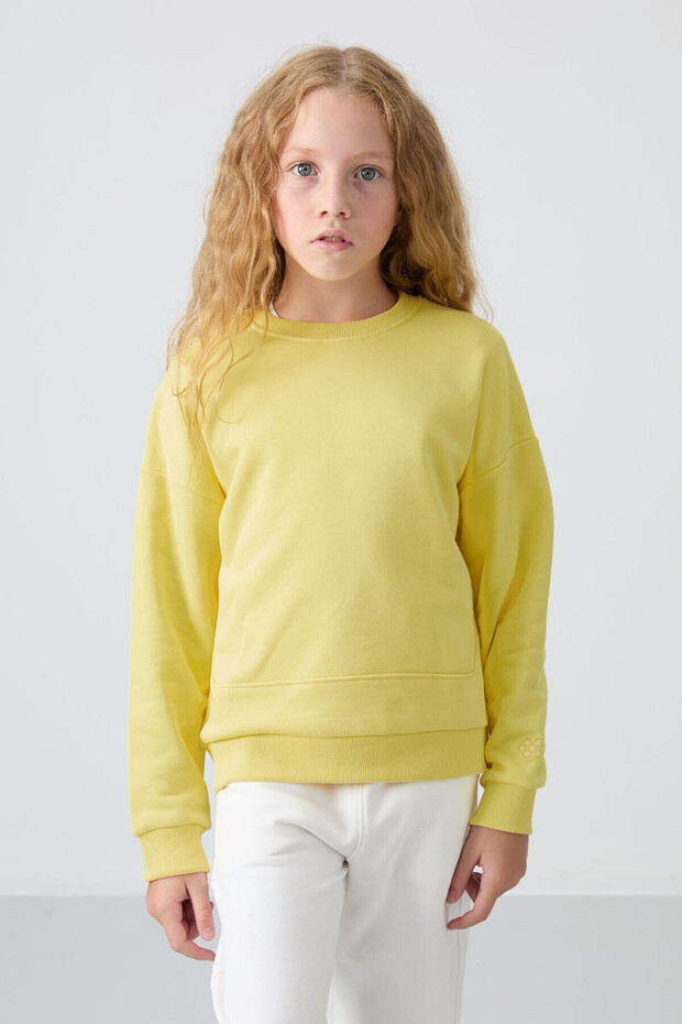 Yellow Cotton Fleece Inside, Soft Textured, Comfortable Fit, Embroidered Girls' Sweatshirt - 75150