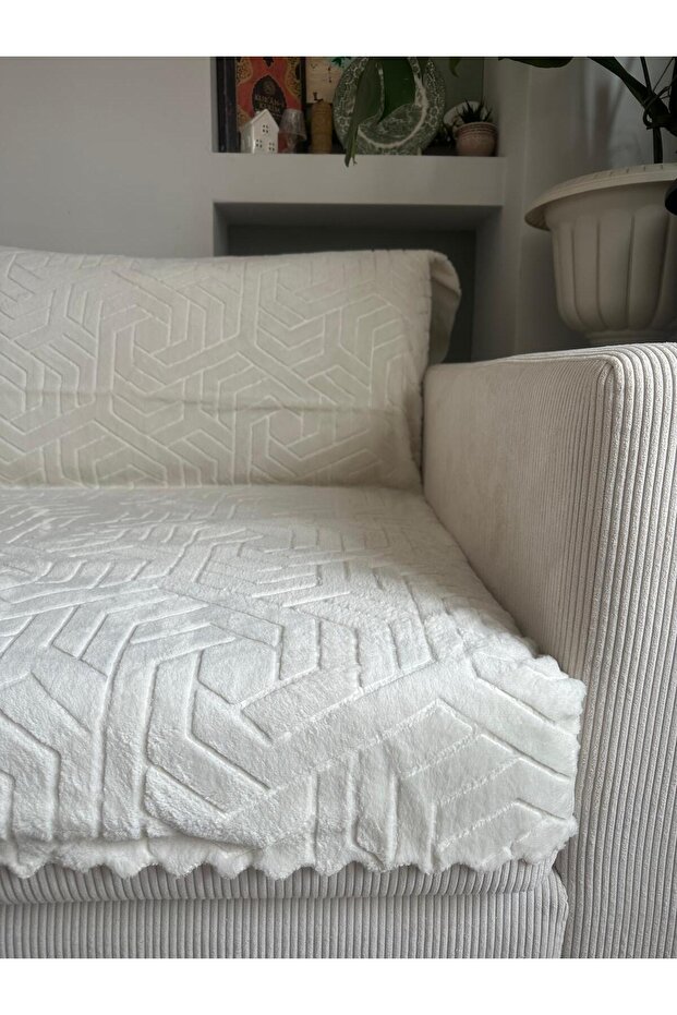 Dinarsu Non-Slip Sofa Cover 175X220 – Soft, Stylish & Comfortable