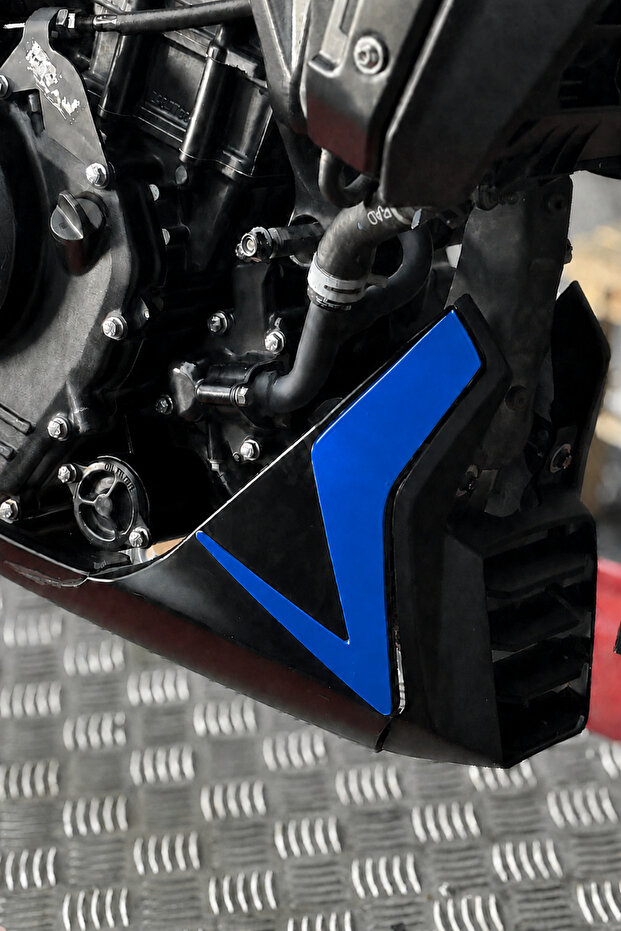 Lower Beard Detail Sticker (Original Mold) for Bajaj Dominar 250-400