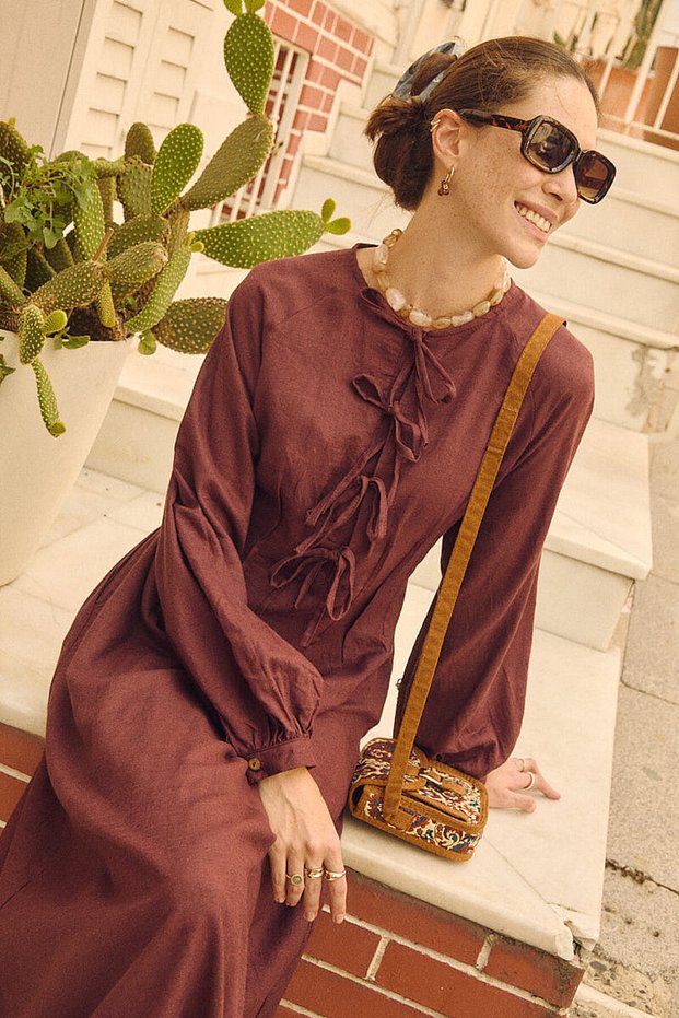 Waist-Tied Ribbed Linen Dress Burgundy