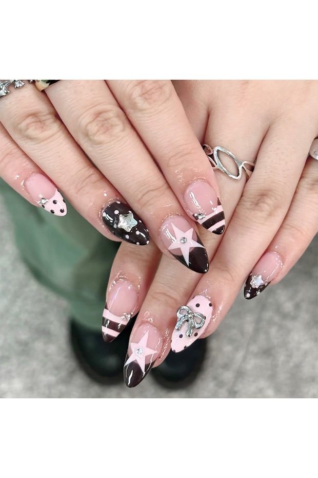 Style 16 24Pcs Almond Shape False Nails Brown Stripes Pink Flowers Fake Nails Wearable Full Cover Na