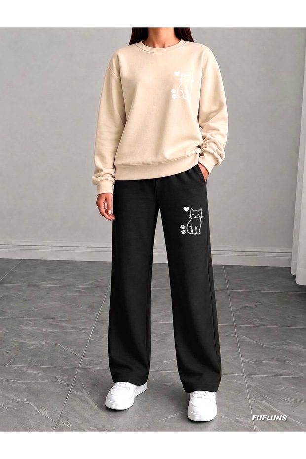Paw Heart Cat Printed Women's Cropped Crewneck Bottom/Upper Tracksuit Set