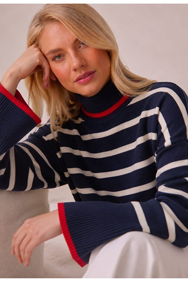 Women's Navy Blue Striped Turtleneck Red Striped Oversized Knitwear Sweater
