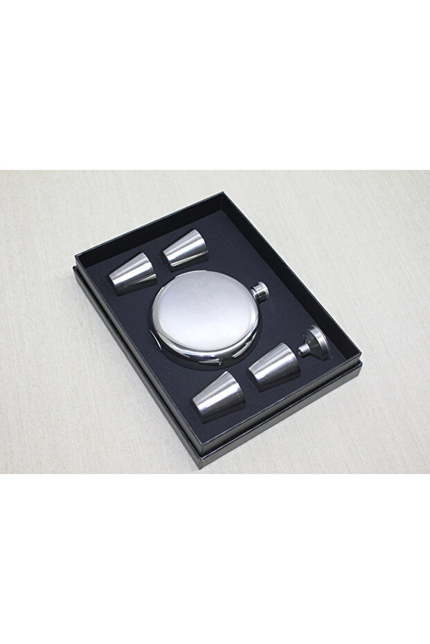 4 Shot Glass Flask Set Lov707709