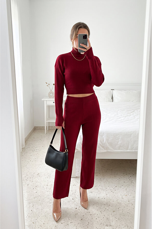 Finger-Gloved Crop-Pants Women's Knitwear Top-Bottom Set