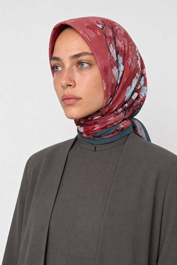 Woode Desen Hebei Silk Scarf