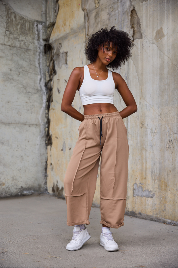 Women's Dirty Stitch Detailed Design Loose Trousers