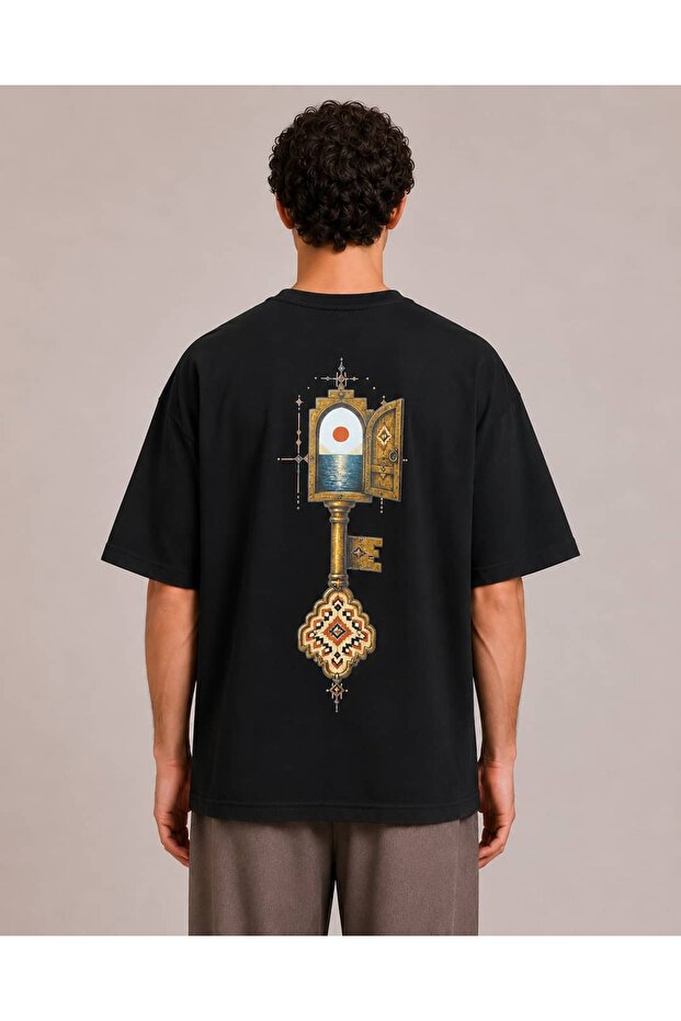 Mysterious Key – Black Printed Design T-Shirt