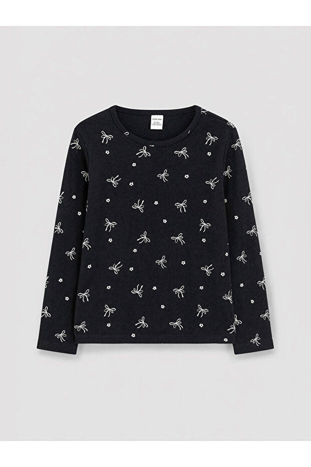 Esvab • Modern & Distinctive Zero Roba Collar Embroidered Girls' T-Shirt