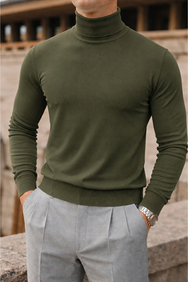 Men's Trendy Winter High-Neck Khaki Knit Sweater
