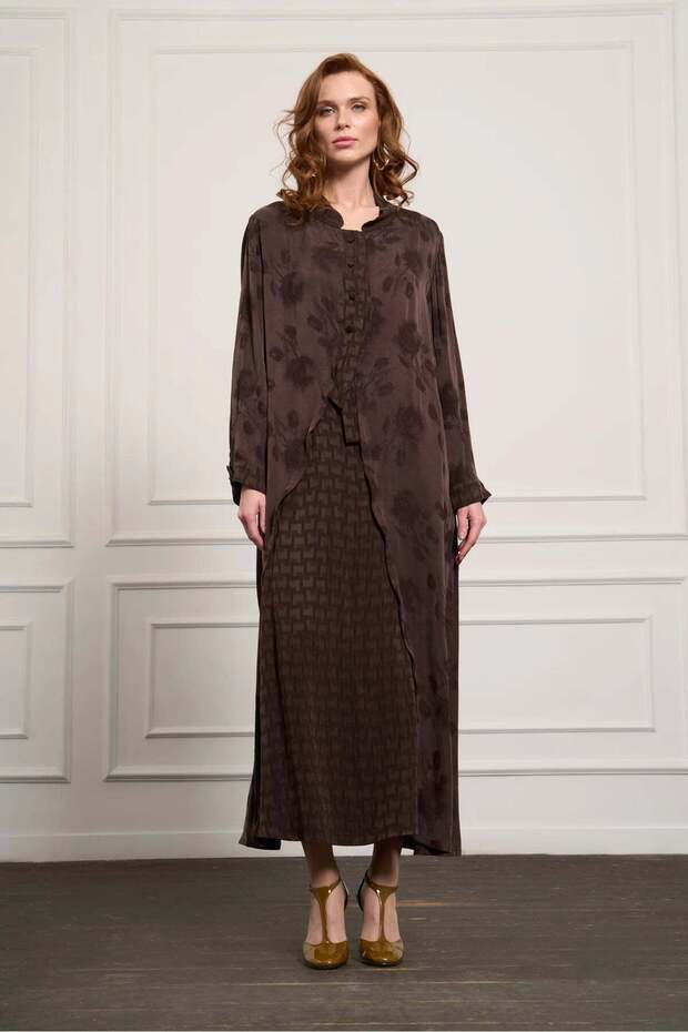 Elegant Floral Jacquard Maxi Shirt Dress