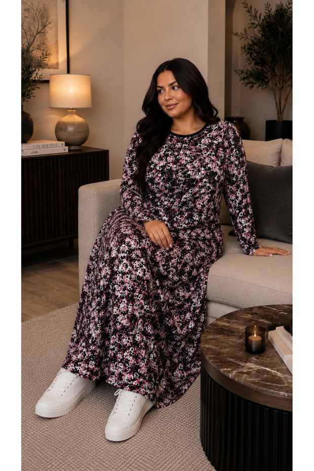 Women's Dress - Comfortable Fit - Plus Size - Patterned - Oversized - Viscose