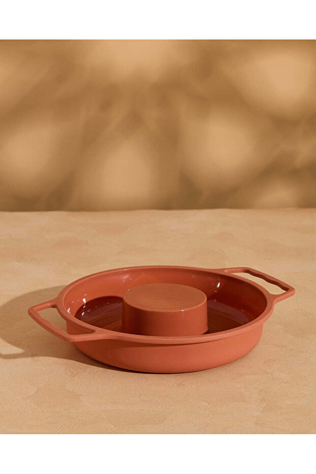 Brown Doughnut Maker