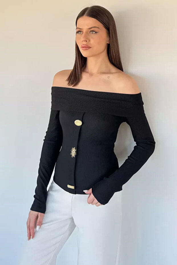 Women's Madonna Collar Gold Detailed Blouse