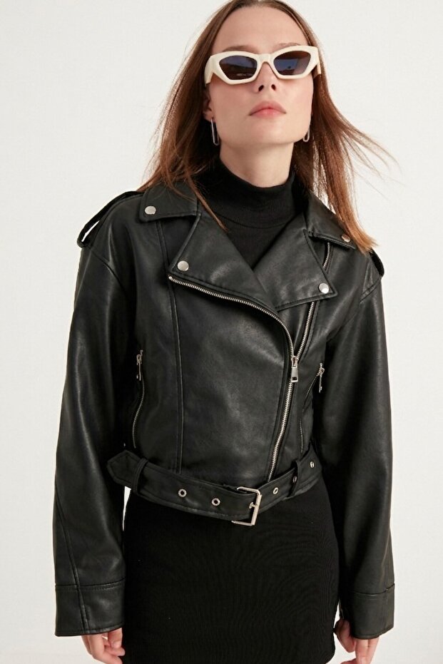 Women's Black Oversize Viral Leather Jacket