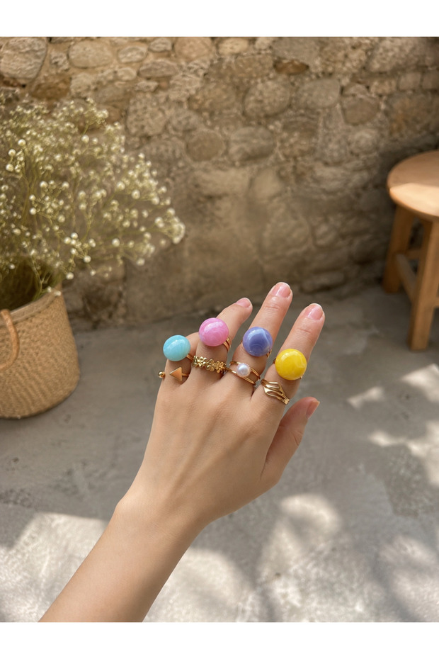 8-Piece Ring Set – 4 Different Models