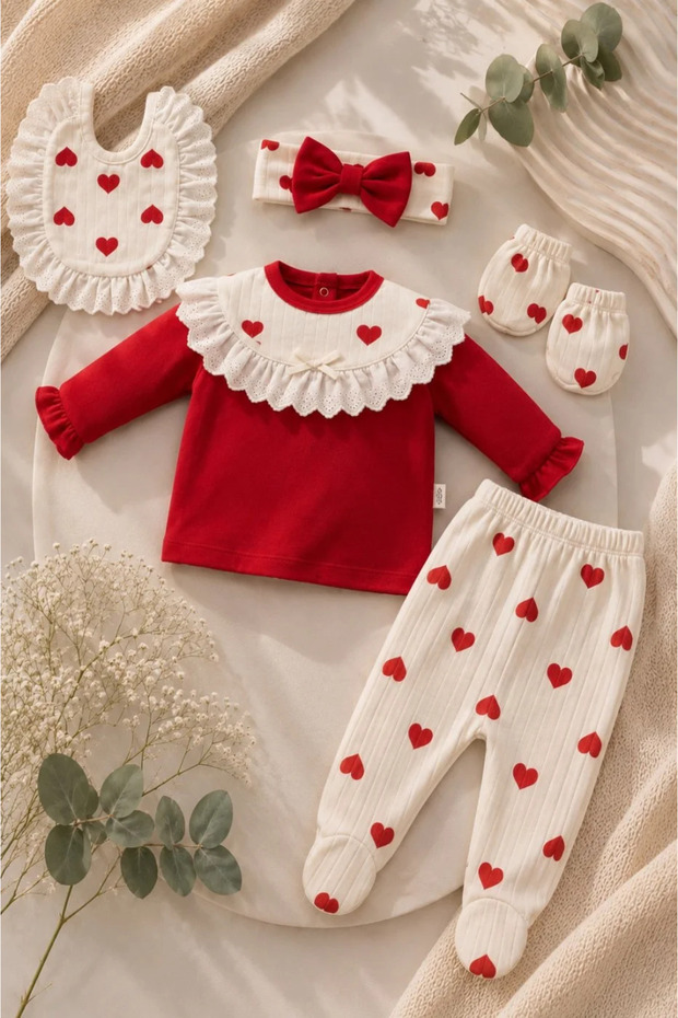 Red Heart Patterned Baby Girl 100% Cotton 5-Piece Hospital Discharge Set