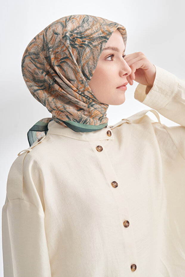 Endless Waves Pattern the Tencel Edit Scarf - Pine Green