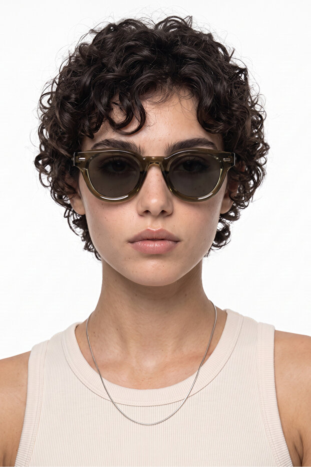 Valestria Green Black Sunglasses