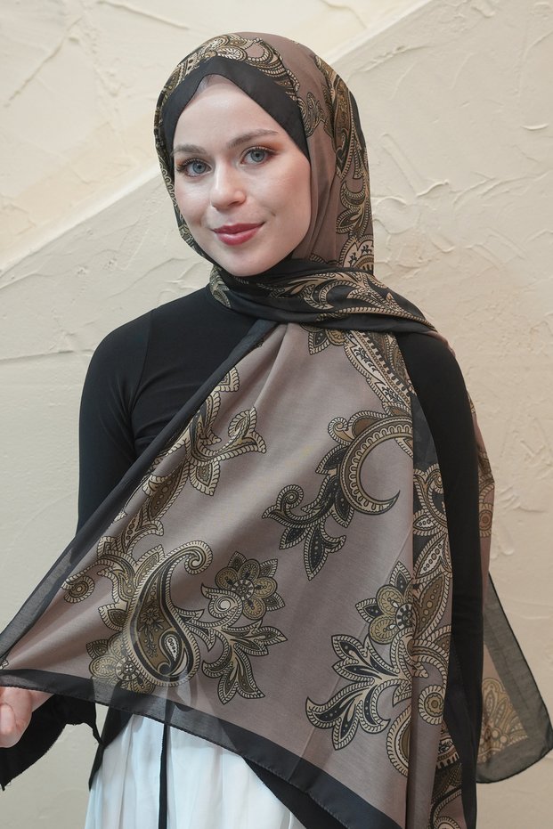 Rumi Pattern Indian Cotton Shawl