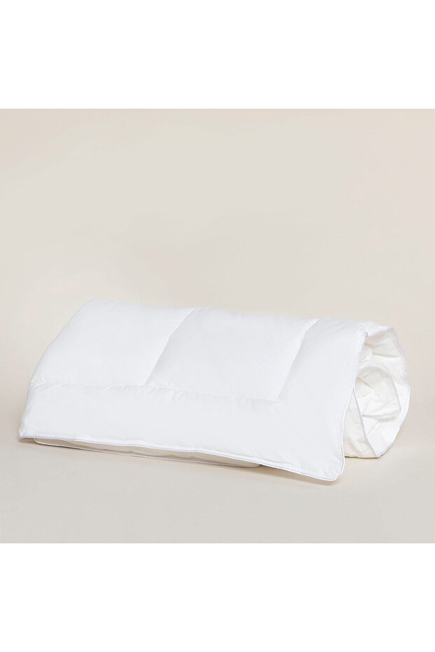 Microgel Baby Quilt White