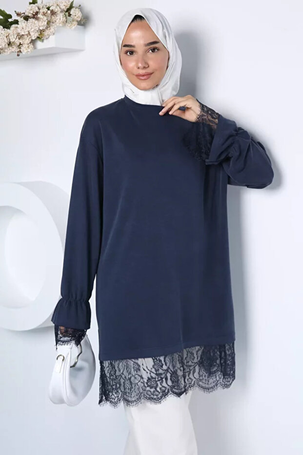Elegant Lace Trimmed Hijab Tunic