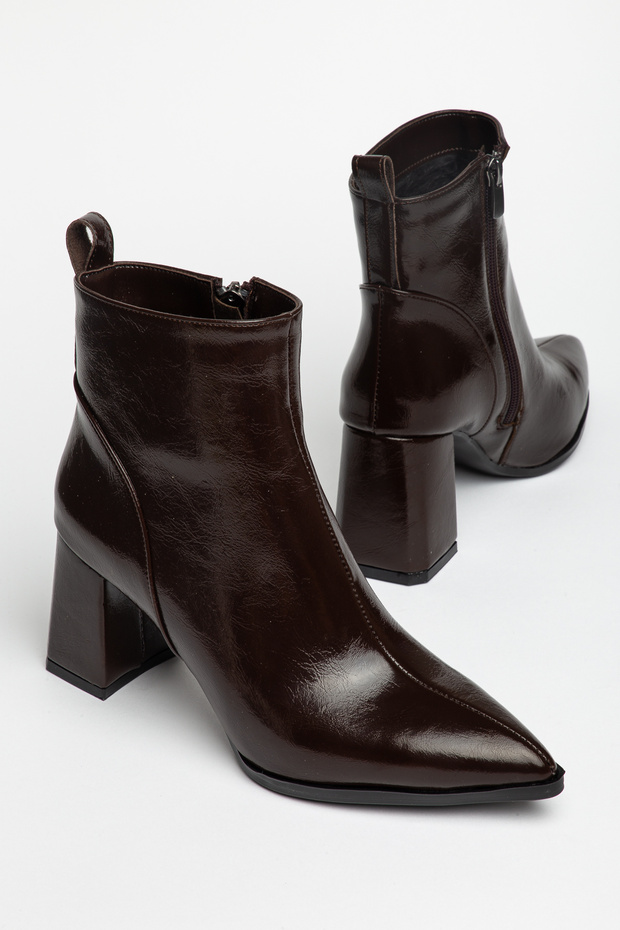 Women's Brown Pointed-Toe Wrinkled Shiny Thick-Heeled Boots