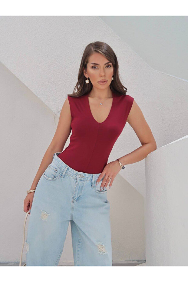 Buzzy Fabric V-Neck Sleeveless T-Shirt