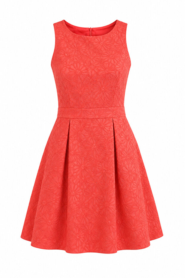 Back Waist Detailed Dress