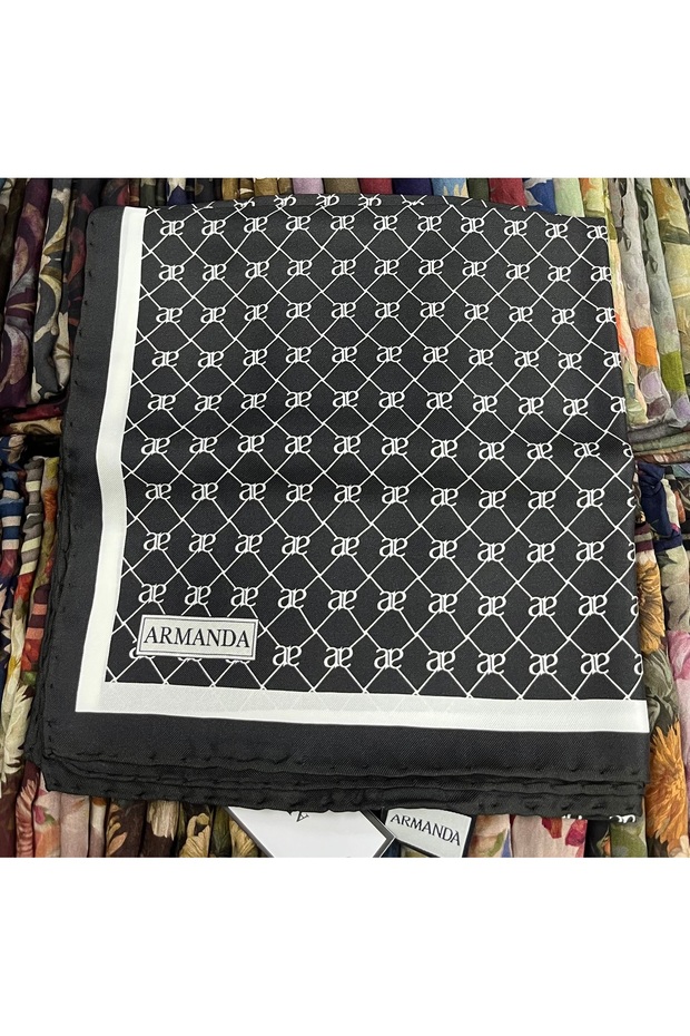Twill silk scarf