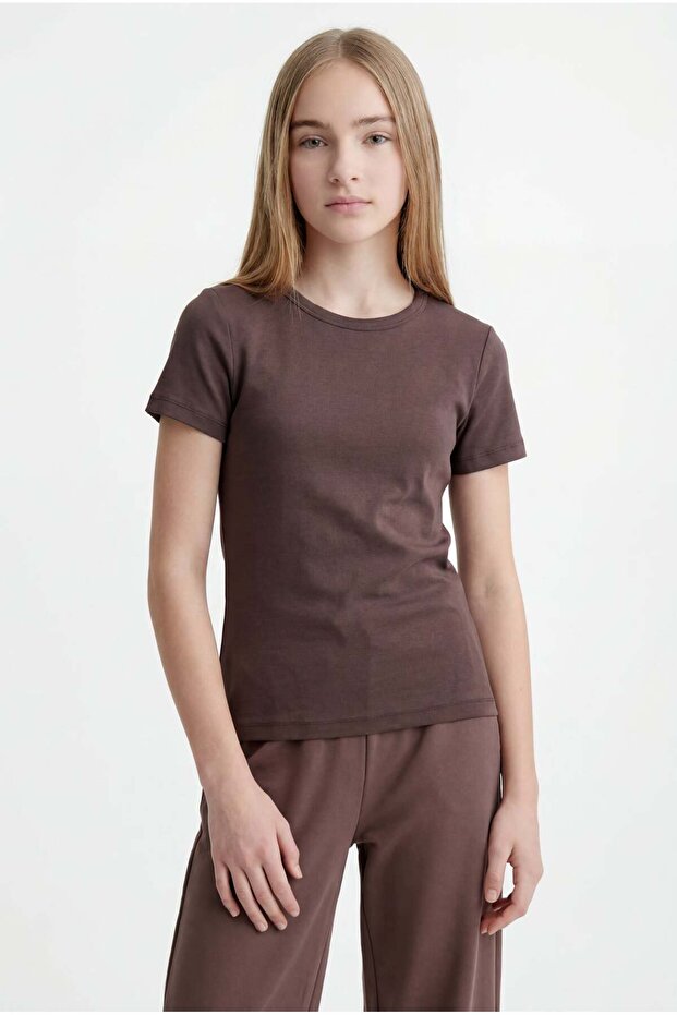 Girl's Basic T-Shirt