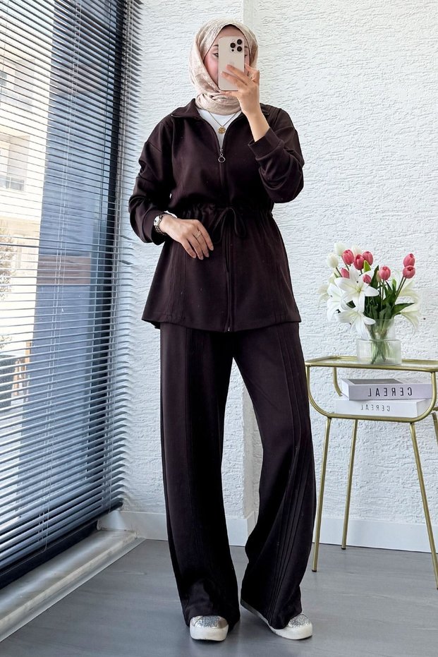 Women's Premium Waist Gathered Ribbed Detail Double Face Pants Set - Brown