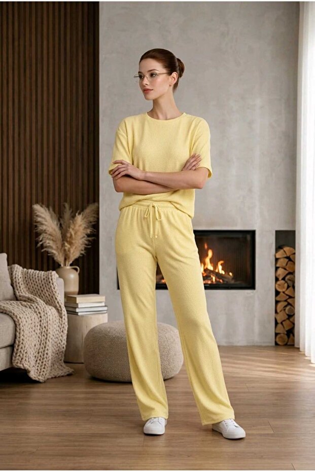 Yellow Color Plain Patternless Flexible High Waist Elastic Waist and Drawstring Bottom Top Tracksuit Set