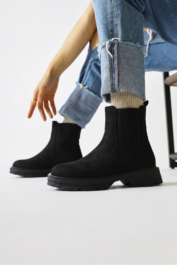 Black Suede Elastic Chelsea Light Sole Comfortable Thick Sole Boots