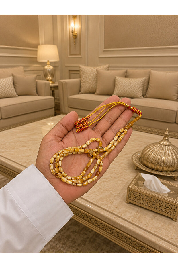 مسبحة وهج العنبر looster