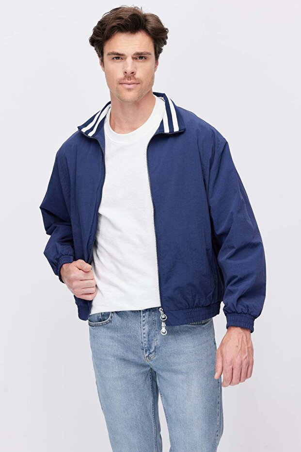 Men's Seasonal Coat