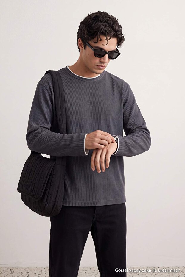 Smoked Regular/Normal Cut Textured Basic Sweatshirt Tmnaw26Sw00069