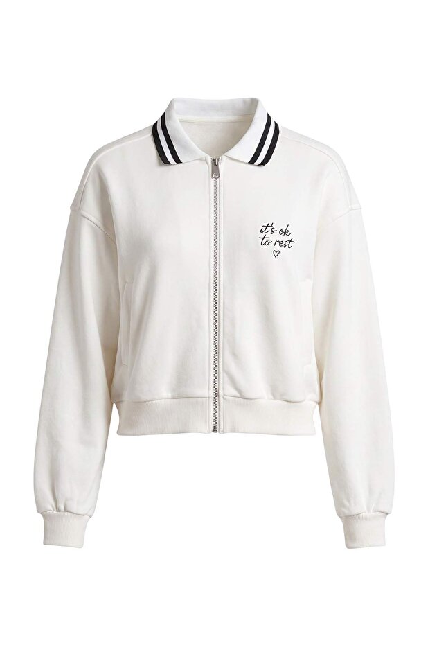 Ekru Regular Kalıp Fermuarlı Polo Yaka Örme Detaylı Crop Örme Sweatshirt TWOAW27SW00190