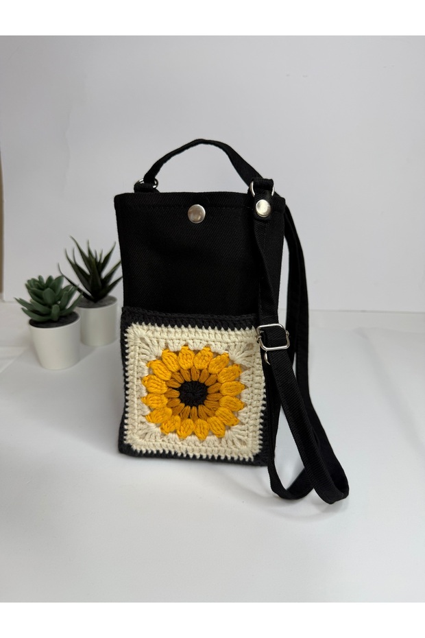 Handmade Pocket, Adjustable Strap, Phone Bag