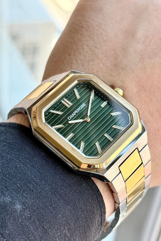 Ch217M Men's Wristwatch with Steel Strap