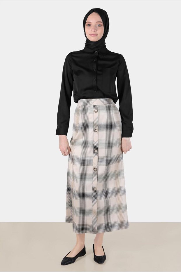 Plaid Pattern Button Detail Skirt 60266
