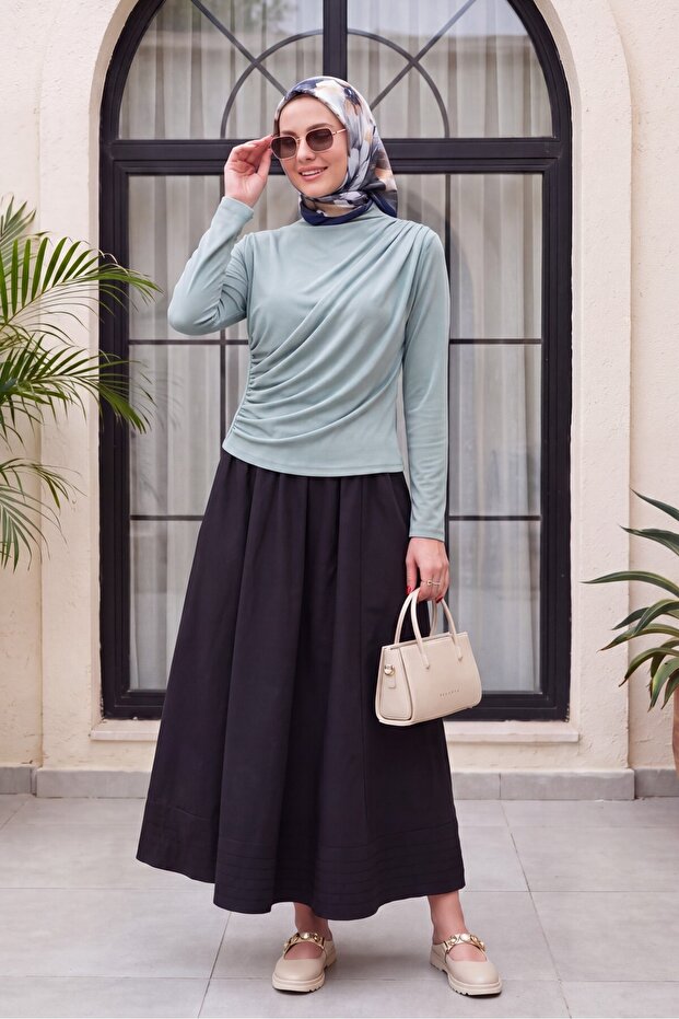Half Throat Drawstring Sandy Blouse -Mint