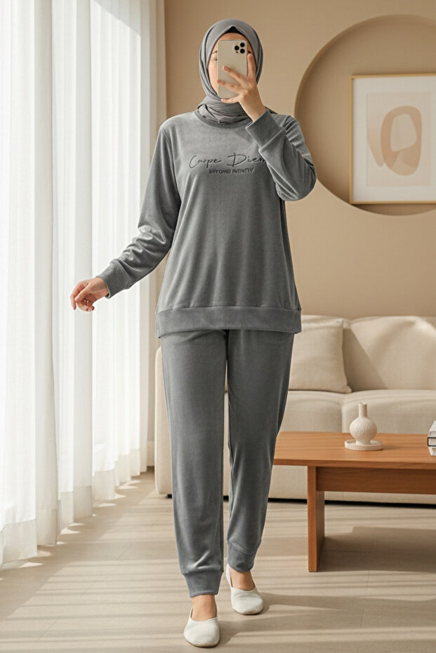 Embossed Lettering French Velvet Pajama Set -Grey