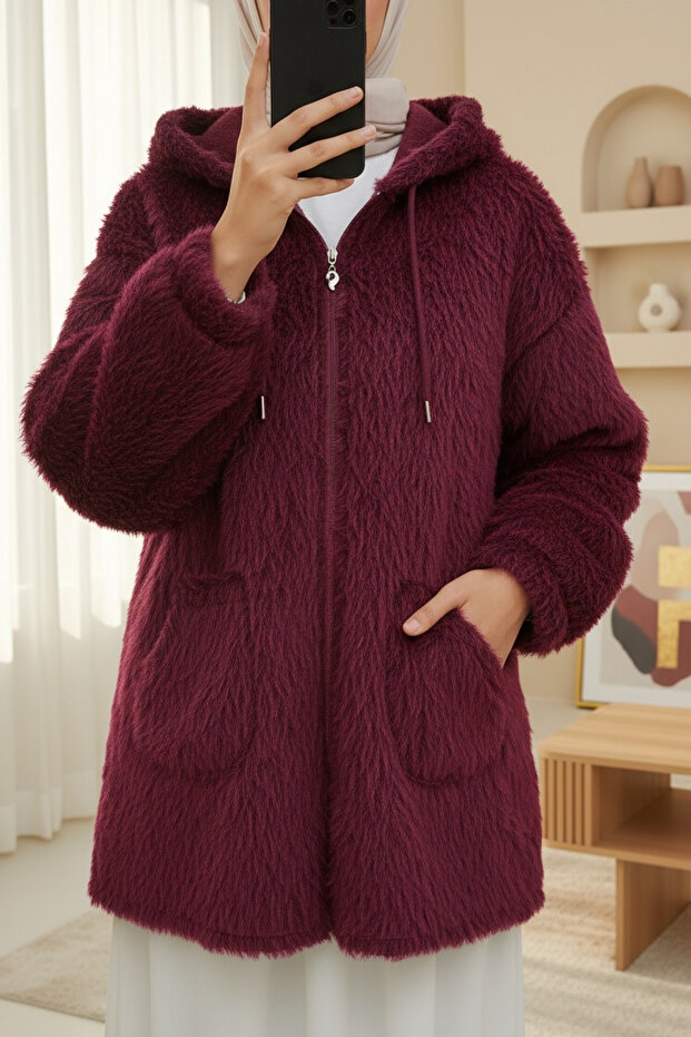 Hooded Pocket Zippered Bearded Cap - Burgundy