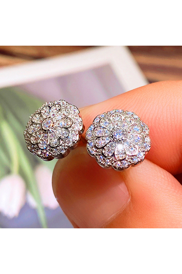 E1268 Huitan Dainty Flower Stud Earrings Bling Bling Cubic Zirconia Ear Piercing Earrings for Women
