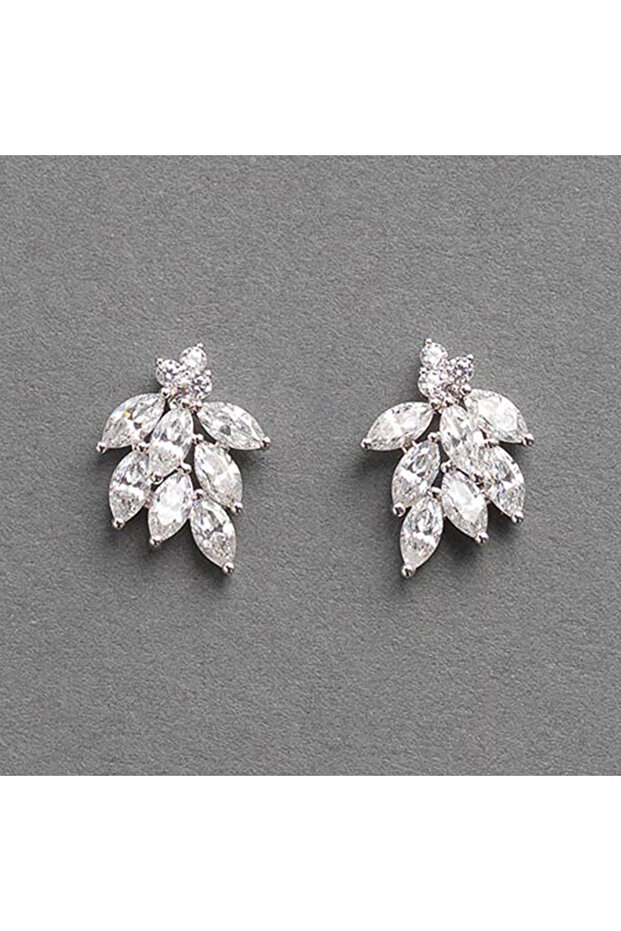 E2942 Huitan Delicate Leaf Shaped Cubic Zirconia Stud Earrings for Women Silver Color Aesthetic Brid