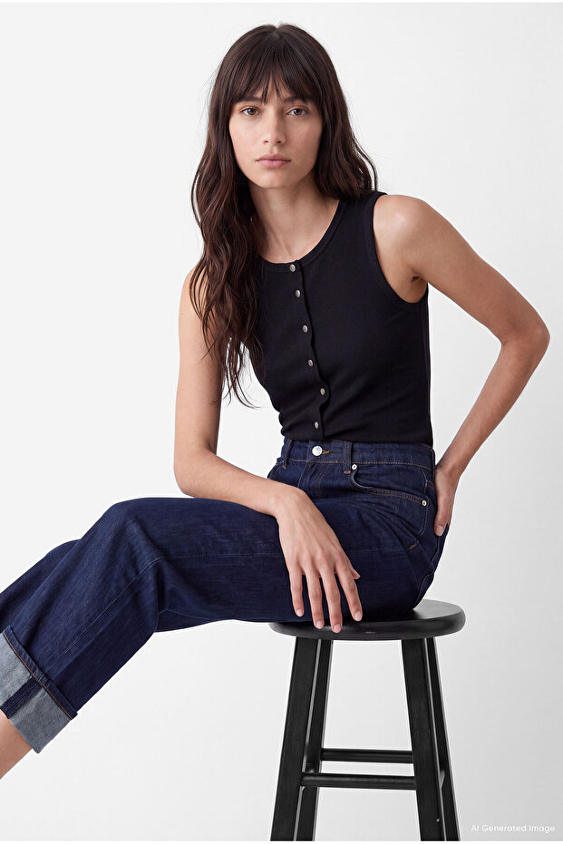 Women's Front Snap Zero Sleeve Blouse