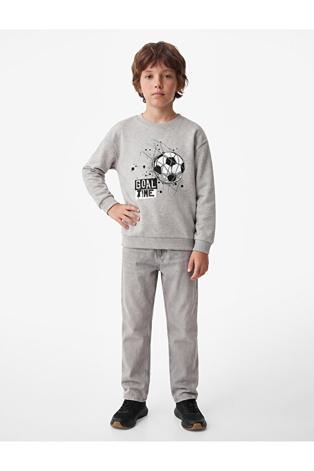 Two-Thread Raised Printed Crew Neck Long Sleeve Sweatshirt