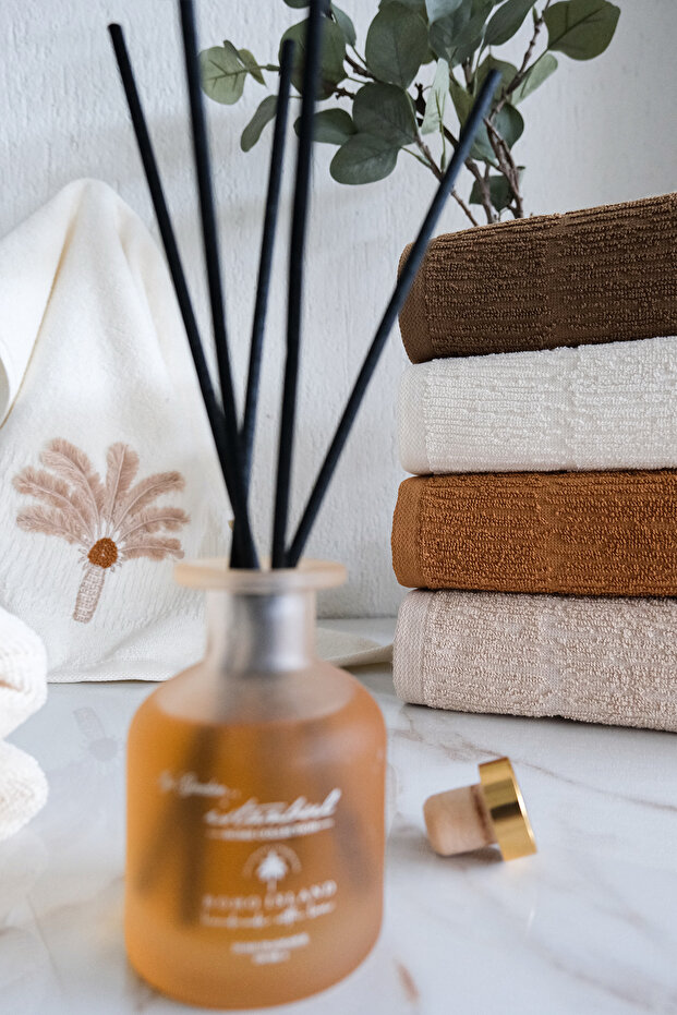 Oda Scented Towel Set Boho Island (50 X 90 cm) Brown
